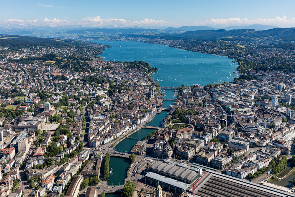 Amateur zurich frauen